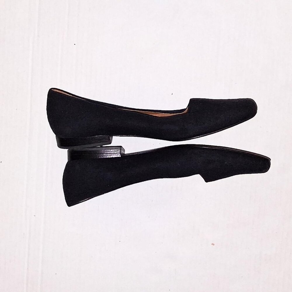 Ralph Lauren Black 1/2" Heel Suede Shoes Women Size 7 - Picture 3 of 3